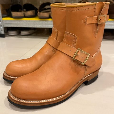The Flat Head Engineer Boot FN-FB-001 in Maryam Natural Horsebutt