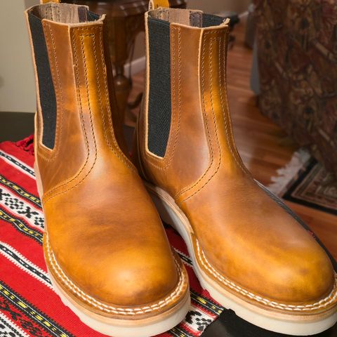 Nicks Heritage Chelsea in Wickett & Craig Mojave Double Stuffed