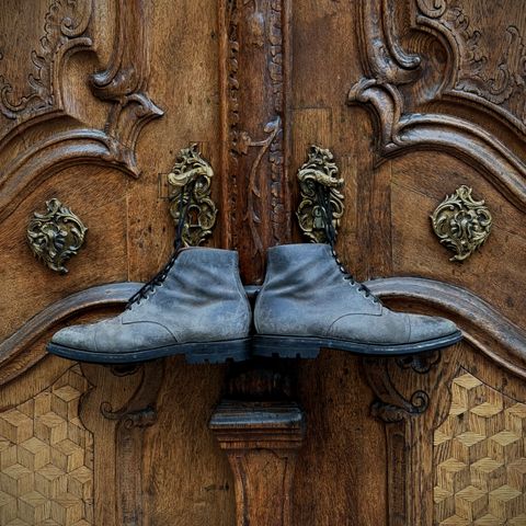 Grant Stone Cap Toe Boot in C.F. Stead Frost Waxed Commander