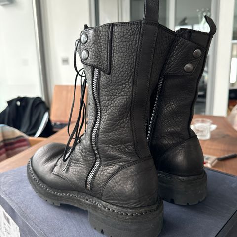 Guidi ER01V in Bison Full Grain