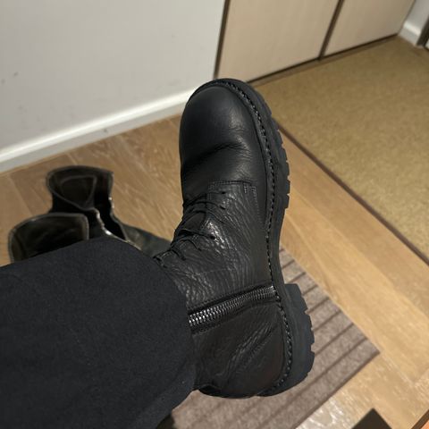 Guidi ER01V in Bison Full Grain