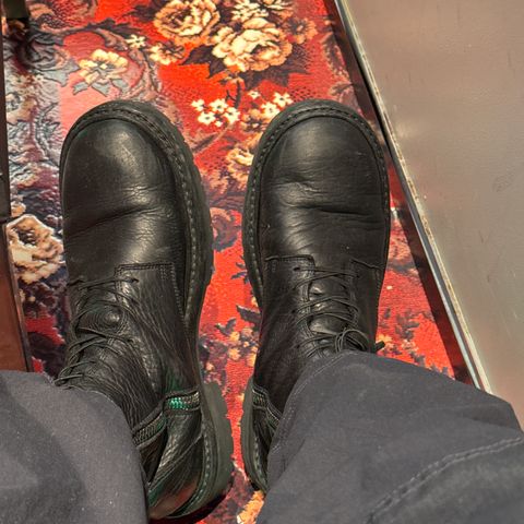 Guidi ER01V in Bison Full Grain