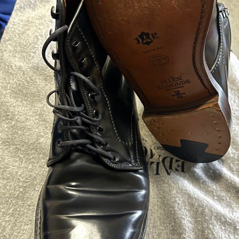 Allen Edmonds Higgins Mill in Horween Black Shell Cordovan