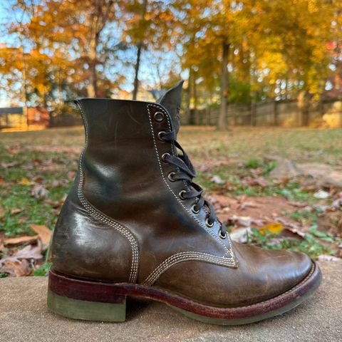 Willie's Handmade Boots Boondocker in Maryam Olive Horsebutt