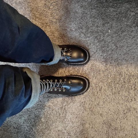 Nicks Urban Logger in Horween Black Waxed Flesh
