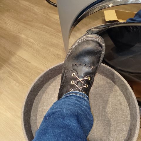 Nicks Urban Logger in Horween Black Waxed Flesh