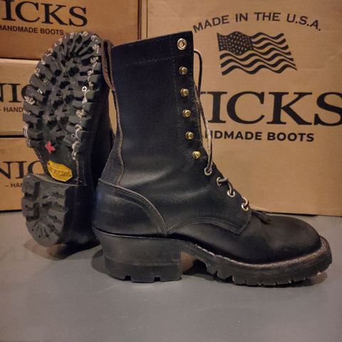 Nicks Urban Logger in Horween Black Waxed Flesh
