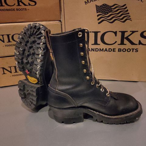 Nicks Urban Logger in Horween Black Waxed Flesh