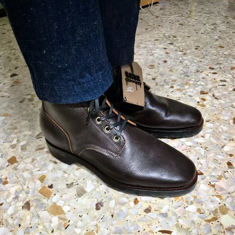 View photo of Cruxdeluxe Boondockers in Shinki Brown Teacore Horsehide