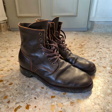 Cruxdeluxe Boondockers in Shinki Brown Teacore Horsehide