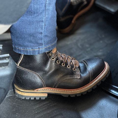 Truman Upland Boot in Horween Black Waxed Flesh