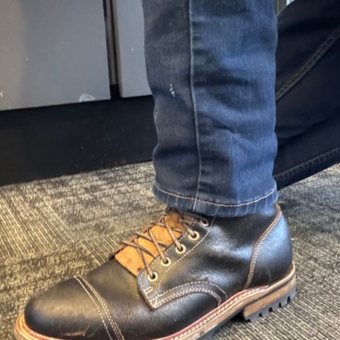 Truman Upland Boot in Horween Black Waxed Flesh