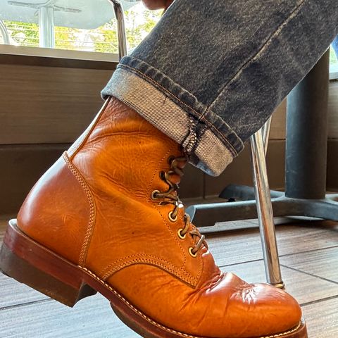 Jakkrabbits Field Boots in Badalassi Carlo Wax Napoli