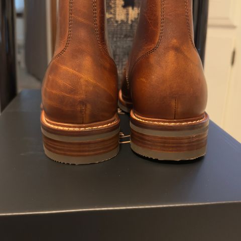 Caswell Lisbon in C.F. Stead Caramel Classic Oiled Shoulder