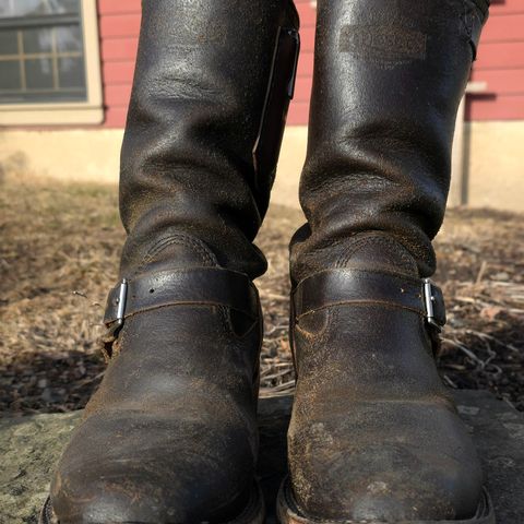 Wesco Standard And Strange Collab: The Quick Striker in Horween Olive Waxed Flesh