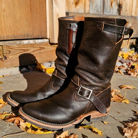Wesco Standard And Strange Collab: The Quick Striker in Horween Olive Waxed Flesh