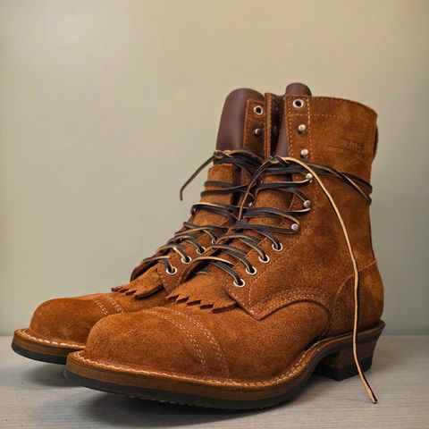 White's Bounty Hunter in Seidel Red Dog Oil Tan Roughout