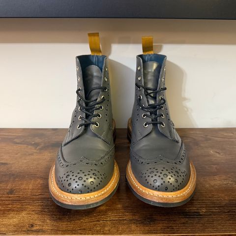 Tricker's Stow Country Boot in Grey Calf