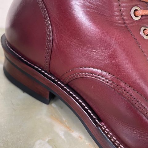 TXTURE Custom Model in oxblood pull up