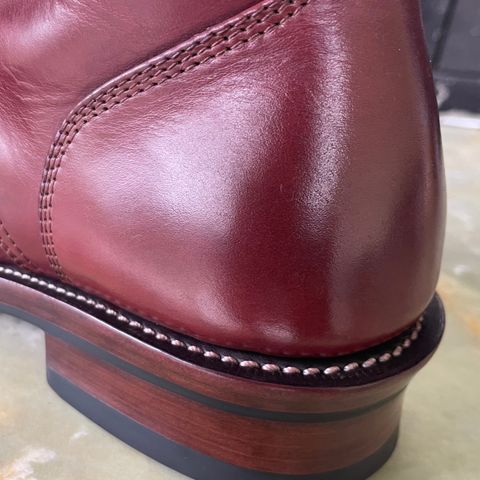 TXTURE Custom Model in oxblood pull up