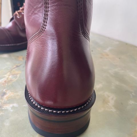 TXTURE Custom Model in oxblood pull up