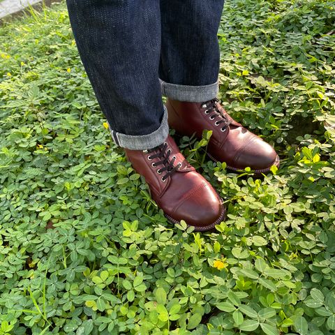 TXTURE Custom Model in oxblood pull up
