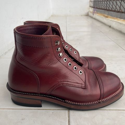TXTURE Custom Model in oxblood pull up