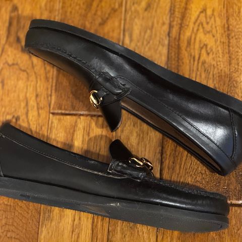 Oak Street Bootmakers Bit Moc in Teacore Black Overdye Horse Rump