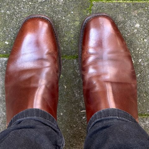 R.M. Williams Comfort Craftsman Boot in Mid Brown Pull-Up Leather