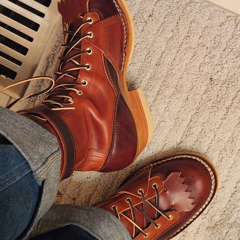 Frank's Type 2 Highlander in Wickett & Craig Tan Oiled Latigo & Wickett & Craig Chestnut Oiled Latigo