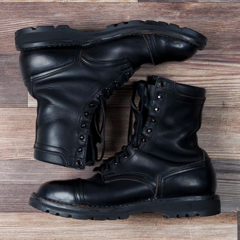 View photo of Nicks Handmade Boots 365 Stitchdown MTO in Horween Black Chromexcel