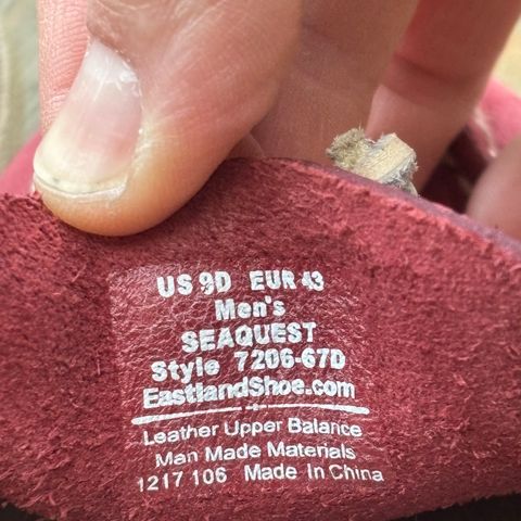 Eastland Seaquest in Red Shammy