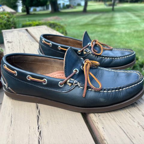 Oak Street Bootmakers Camp Moc in Horween Navy Chromexcel