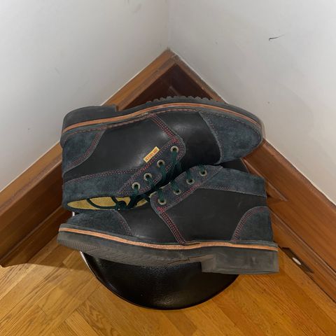 Jim Green Turbo Vellie in Black Full Grain