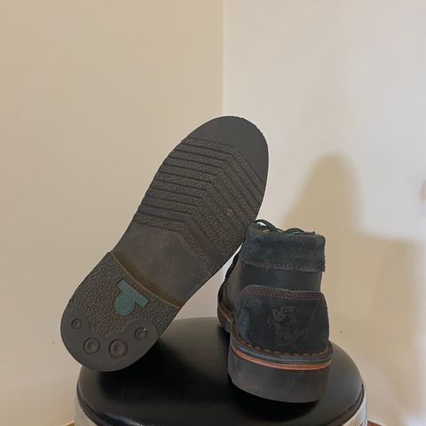 Jim Green Turbo Vellie in Black Full Grain