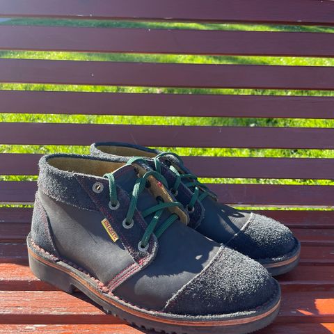 Jim Green Turbo Vellie in Black Full Grain