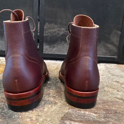 Briselblack The Catcher in Horween Saddle Brown Hatch Grain