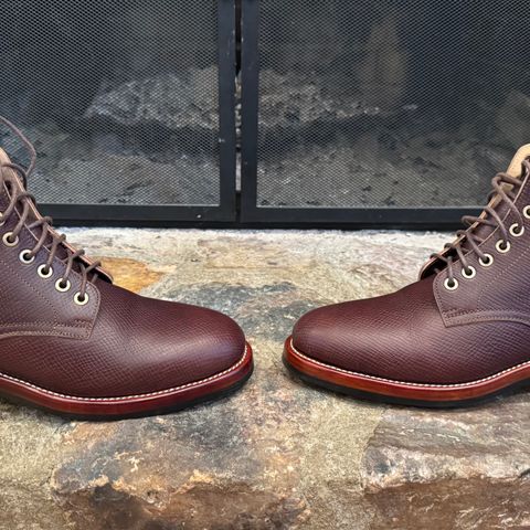 Briselblack The Catcher in Horween Saddle Brown Hatch Grain