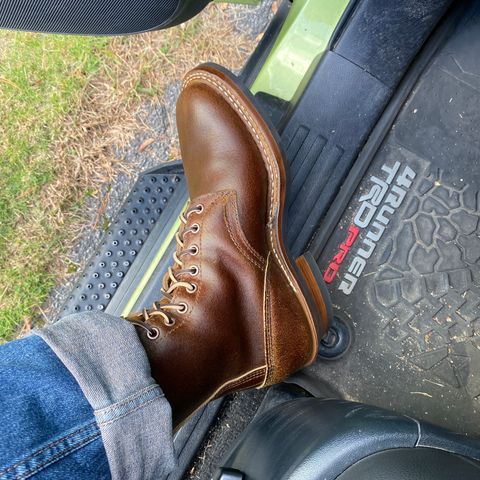 White's 375 in Horween Cinnamon Waxed Flesh