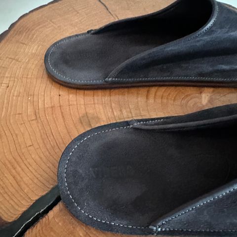 Viberg Slide in C.F. Stead Navy Janus Calf Suede