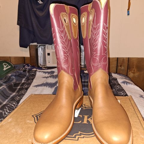 Beck Custom Cowboy Boots in Saddle Tan & Wine Dyed Calf