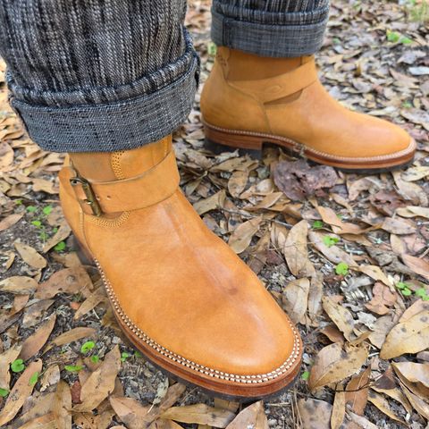 Fortis Tapak 2.0 Engineer Boots in Maryam 1071 Rovescio Sego Horsebutt