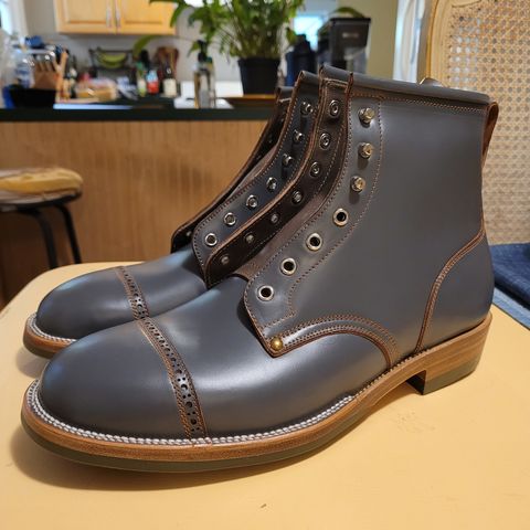 Iron Boots The Chosen One in Maryam Grigio Shell Cordovan