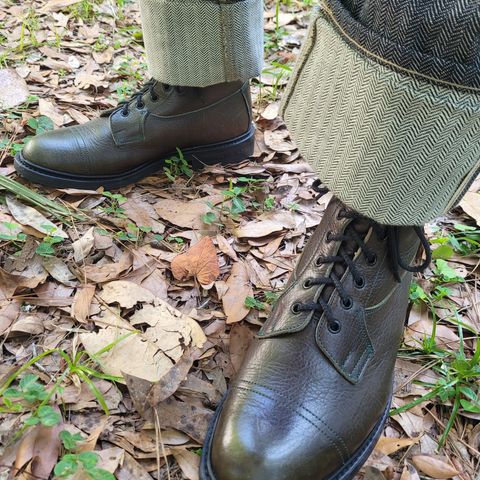 Tricker's Grassmere Country Boot in C.F. Stead Moss Kudu