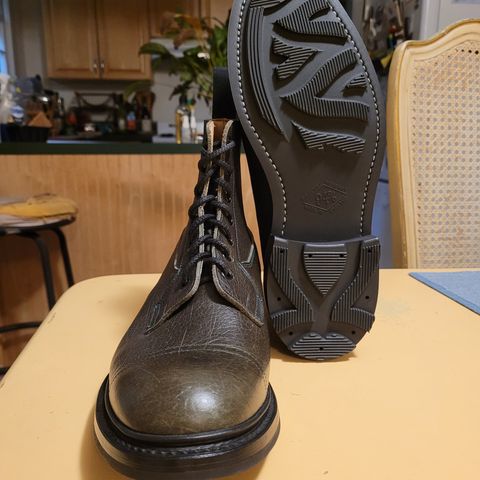 Tricker's Grassmere Country Boot in C.F. Stead Moss Kudu