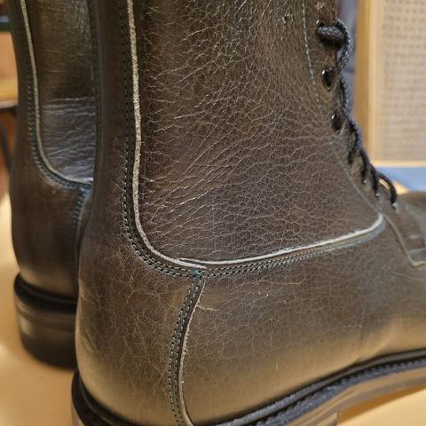 Tricker's Grassmere Country Boot in C.F. Stead Moss Kudu