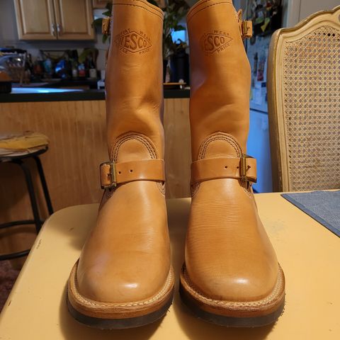 Wesco Mister Lou in Maryam Natural Horsebutt