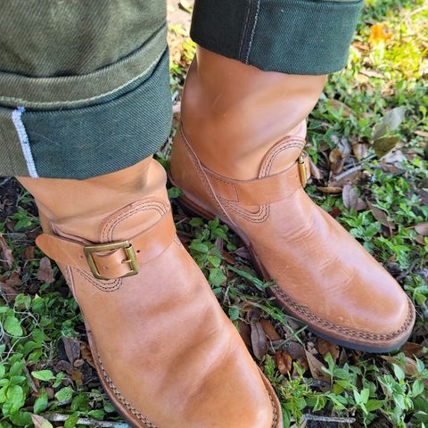 Wesco Mister Lou in Maryam Natural Horsebutt