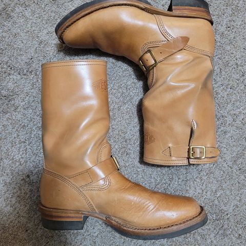 Wesco Mister Lou in Maryam Natural Horsebutt