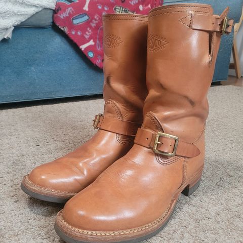 Wesco Mister Lou in Maryam Natural Horsebutt